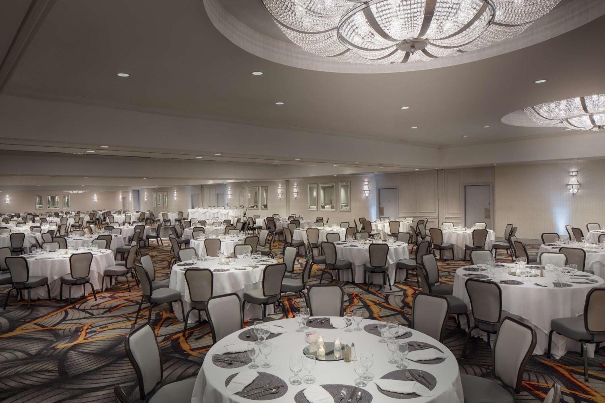 Hilton Chicago/Northbrook Hotel Exterior foto