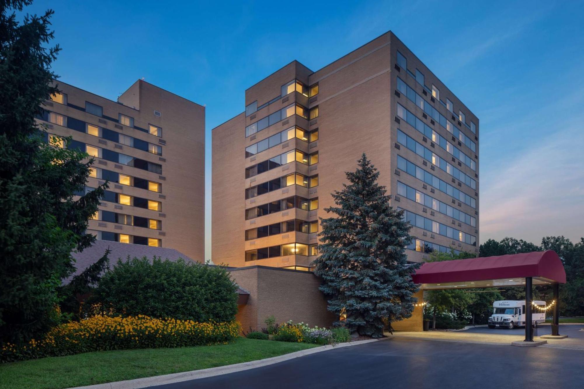 Hilton Chicago/Northbrook Hotel Exterior foto